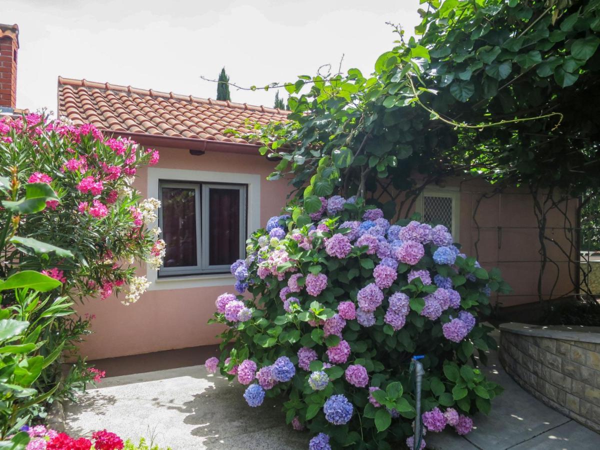 Holiday Home Catarina 1 - Zad113 By Interhome Zadar Exterior photo